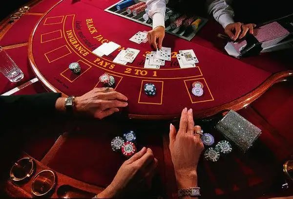 Privasi akun 7cn pada layar gelap